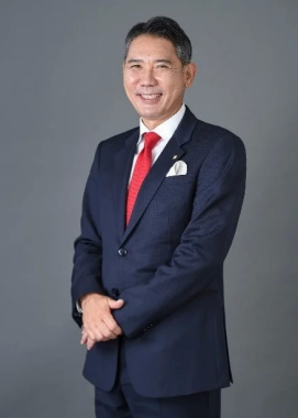 平良 学氏